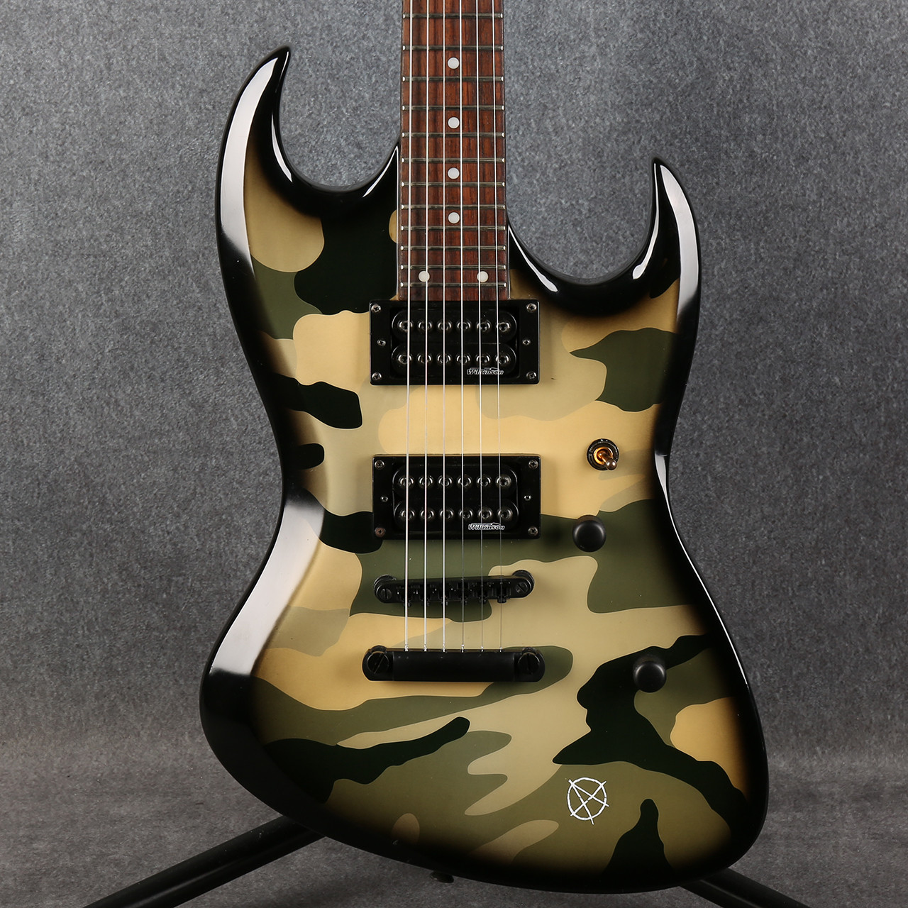 Vintage Metal Axxe Razer VR400 Camouflage 2nd Hand | Rich Tone Music