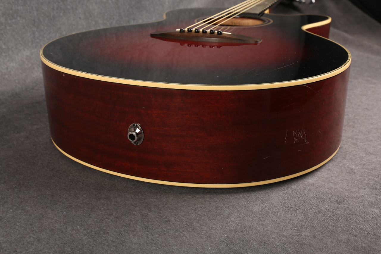 Yamaha Compass Series CPX-5VS Vintage Sunburst 2nd Hand | Rich