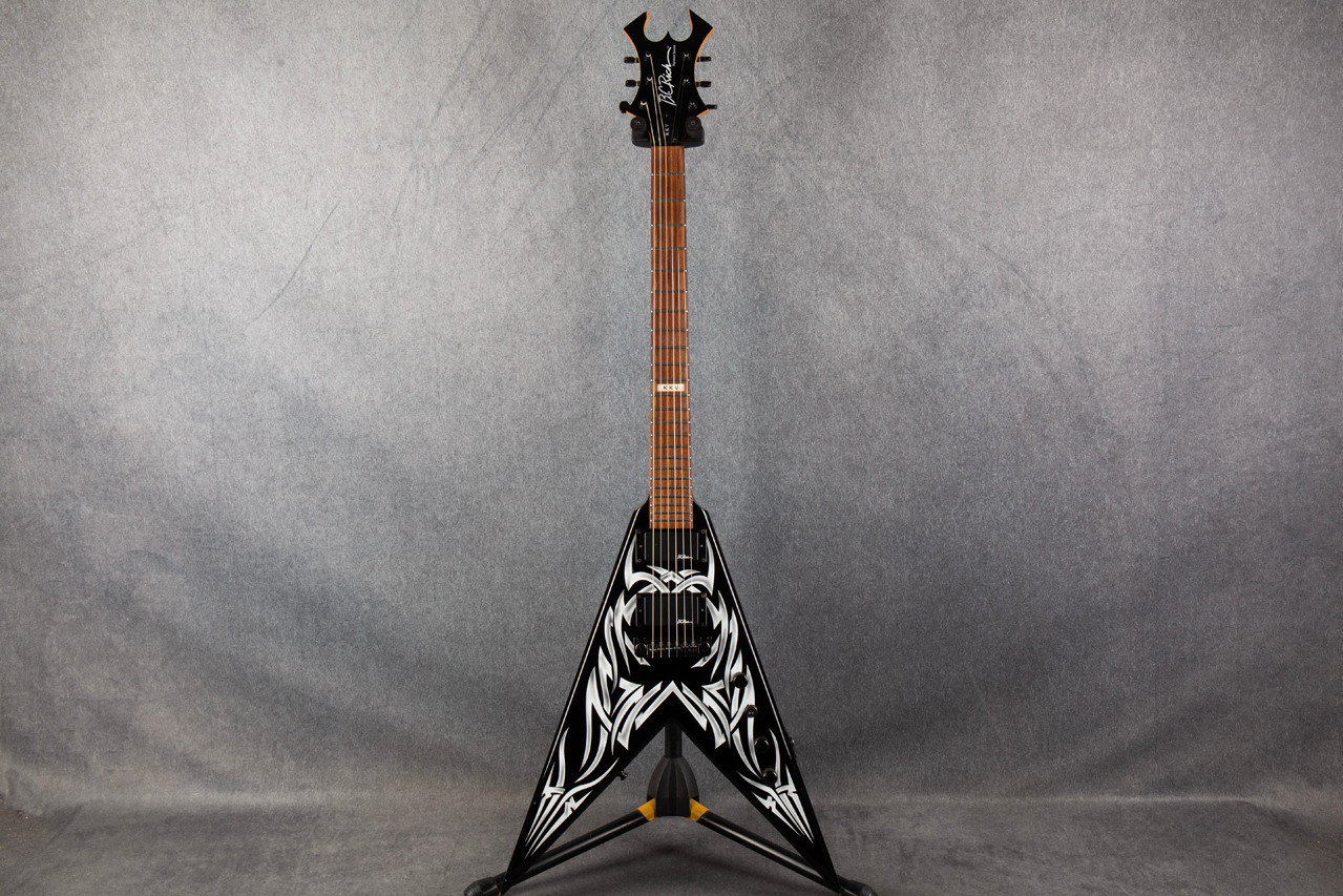 B.C. Rich Signature Special Kerry King KKV Tribal Black 2nd Hand