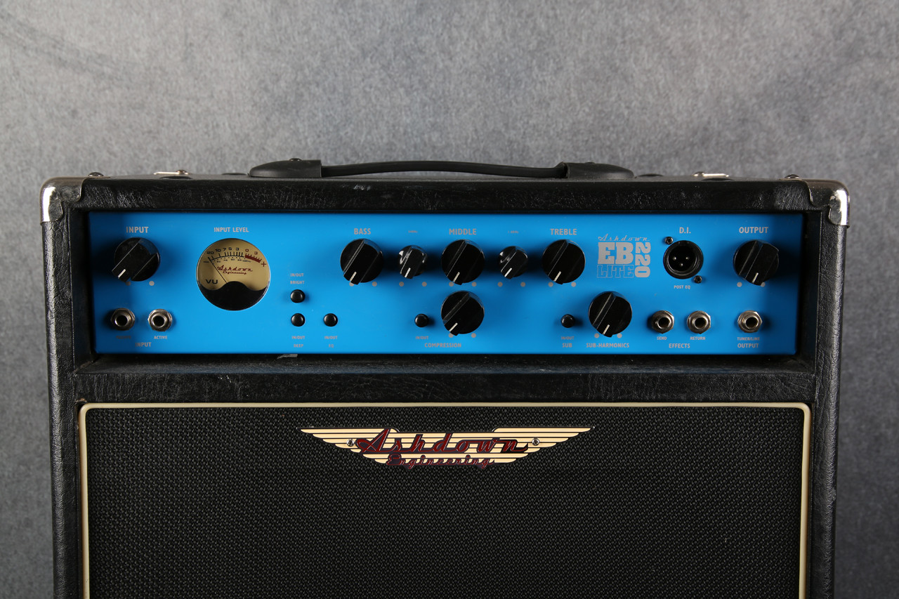 Ashdown Electric Blue EB LITE 15-220 Bass Combo 2nd Hand | Rich