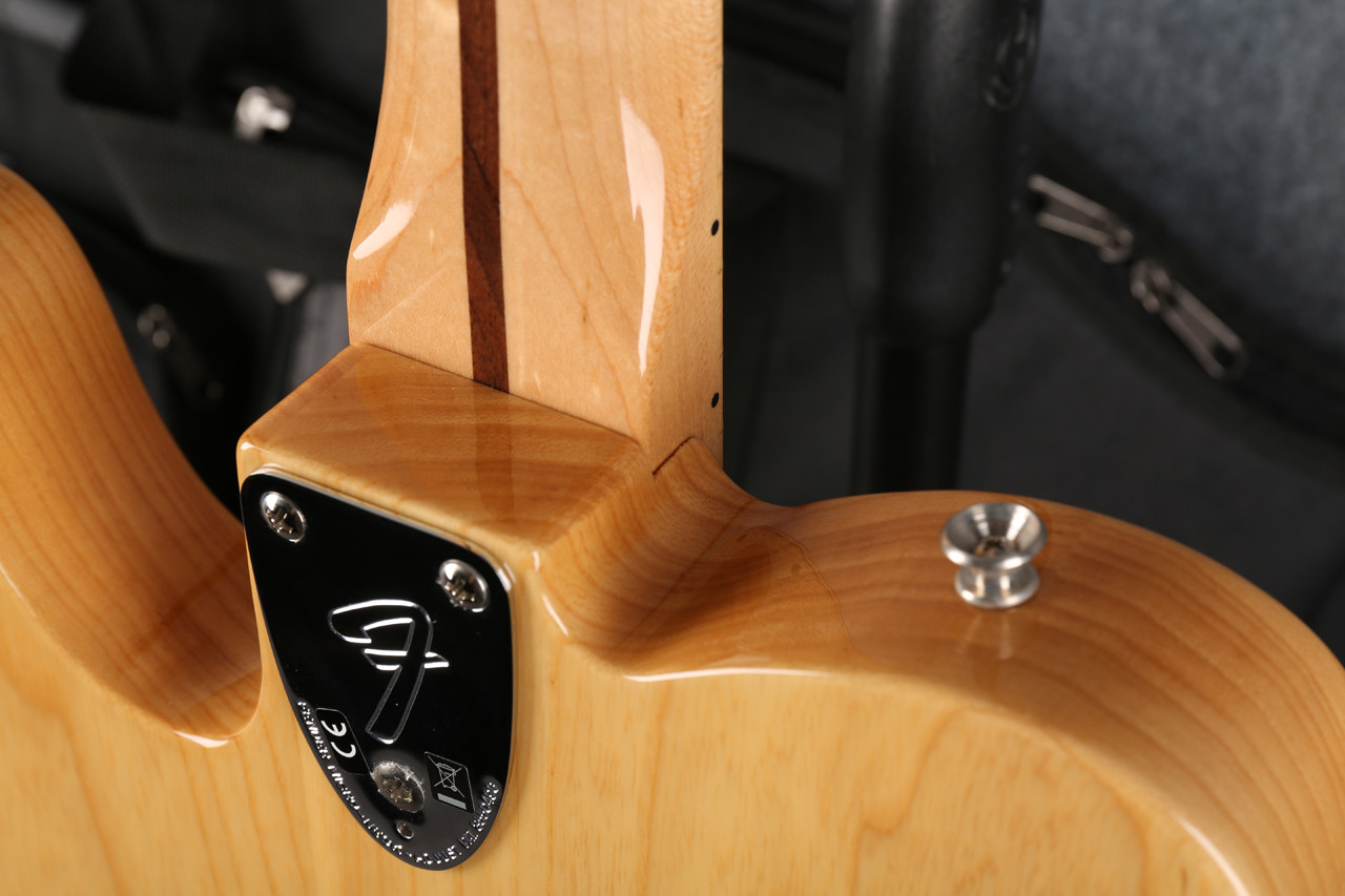 Fender Limited Edition 72 Telecaster Custom with Bigsby Natural