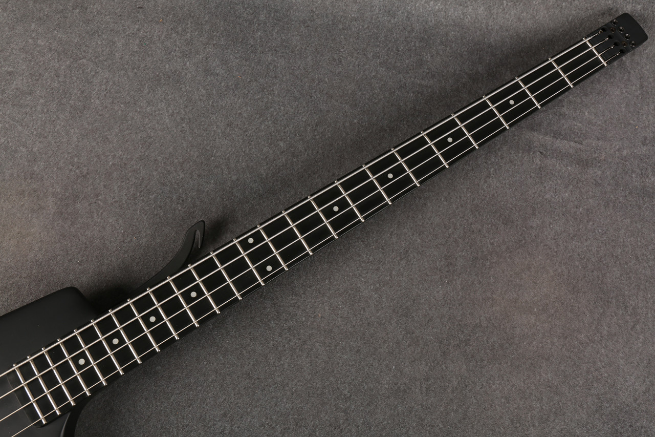 Steinberger Synapse 4 String Bass Satin Black 2nd Hand | Rich Tone