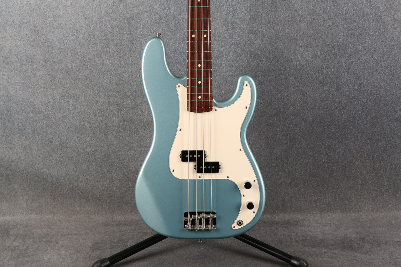 Fender Mexican Standard Precision Bass Blue Agave 2nd Hand | Rich