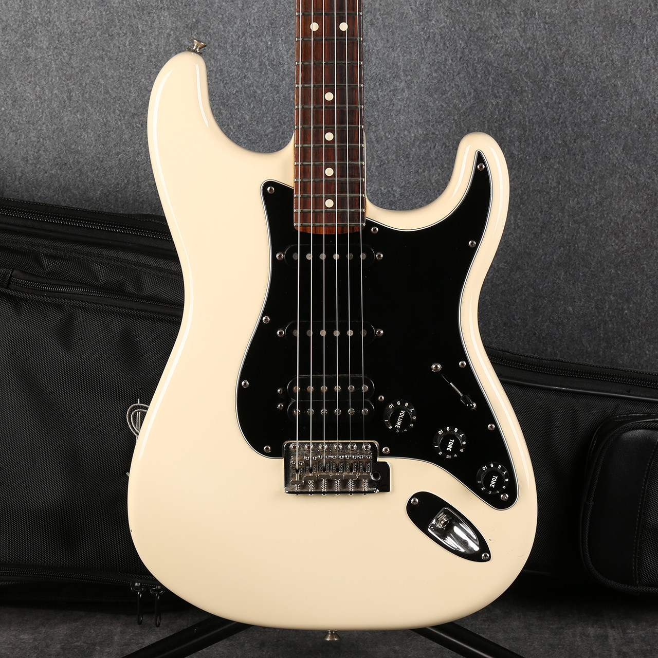 Fender American Special Stratocaster HSS Olympic White 2nd Hand