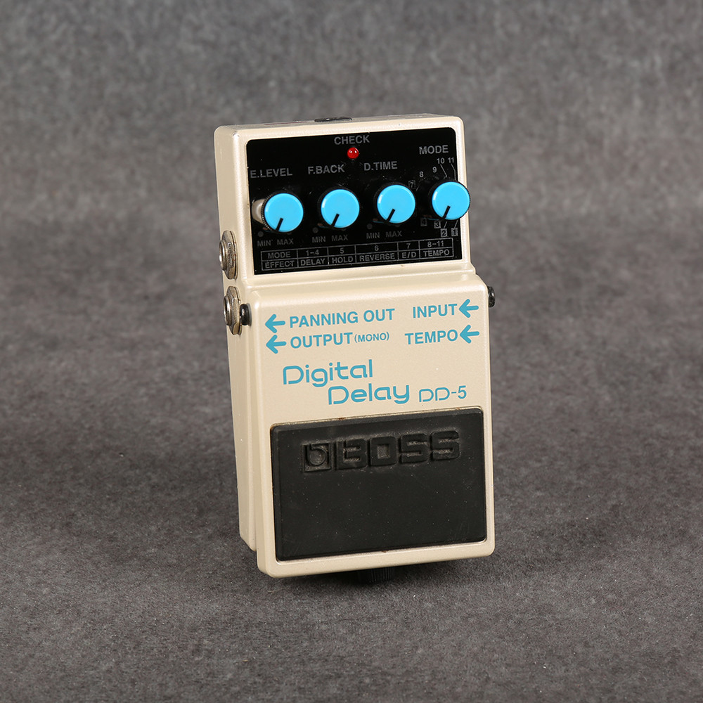 BOSS DD-5 DIGITAL DELAY