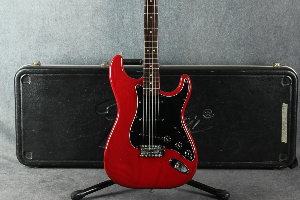 Fender Stratocaster 1979 Wine Red 2nd Hand | Rich Tone Music