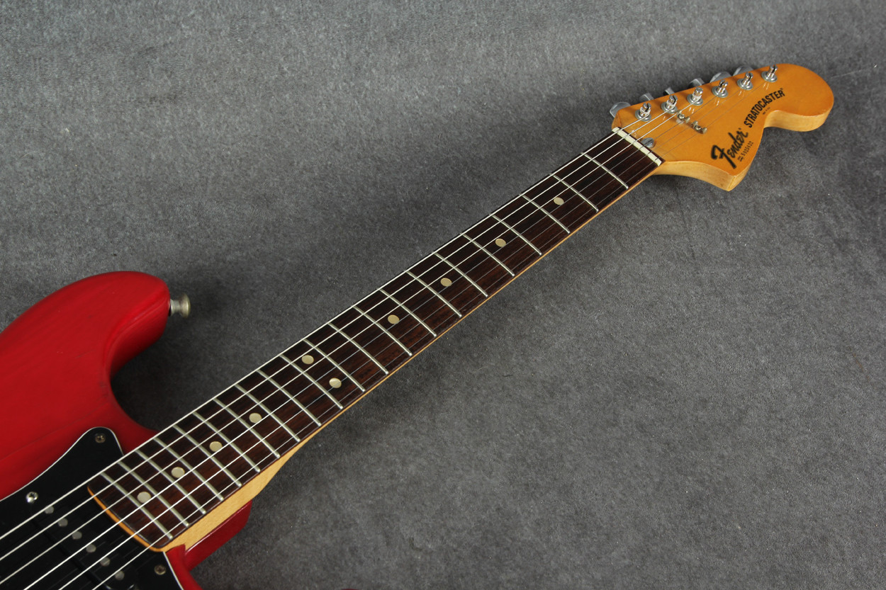 Fender Stratocaster 1979 Wine Red 2nd Hand | Rich Tone Music