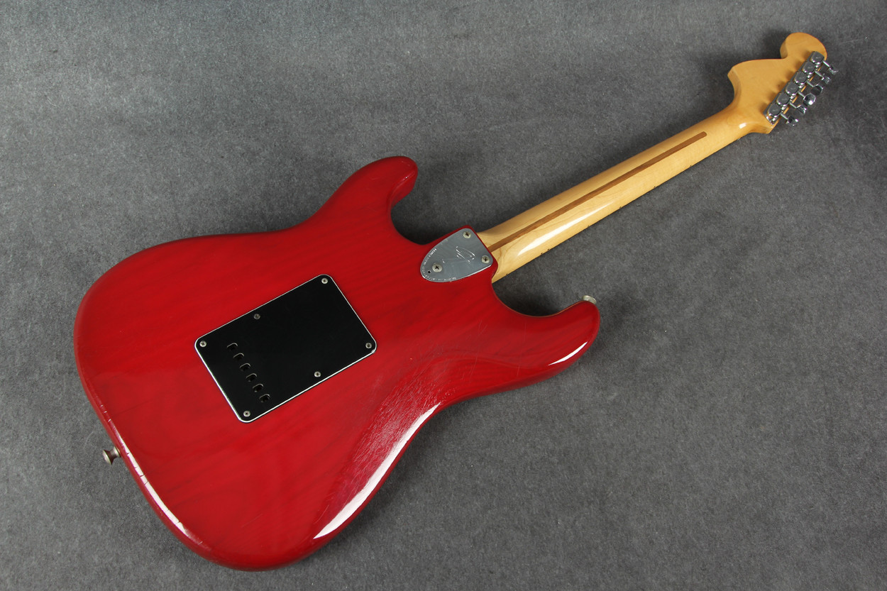 Fender Stratocaster 1979 Wine Red 2nd Hand | Rich Tone Music