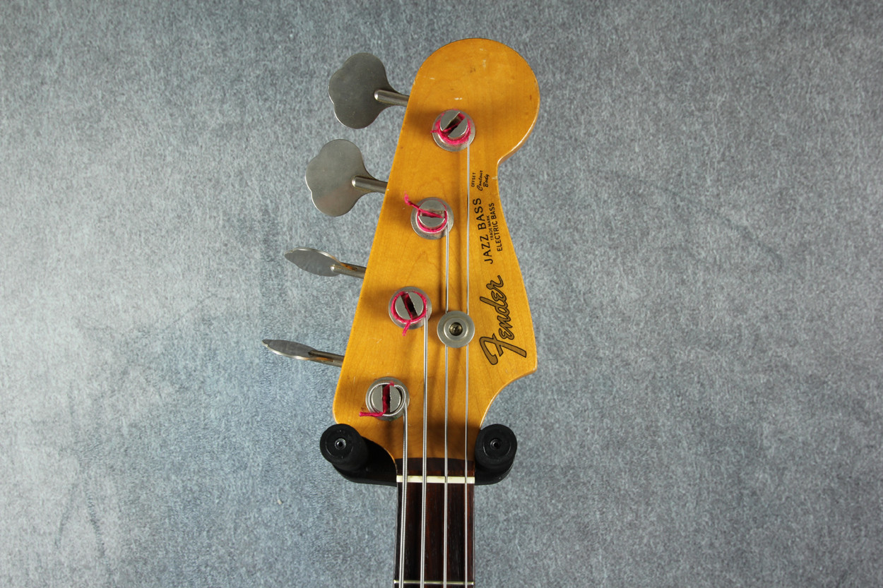 Fender Jazz Bass 80s Made in Japan 3 Tone Sunburst 2nd Hand | Rich