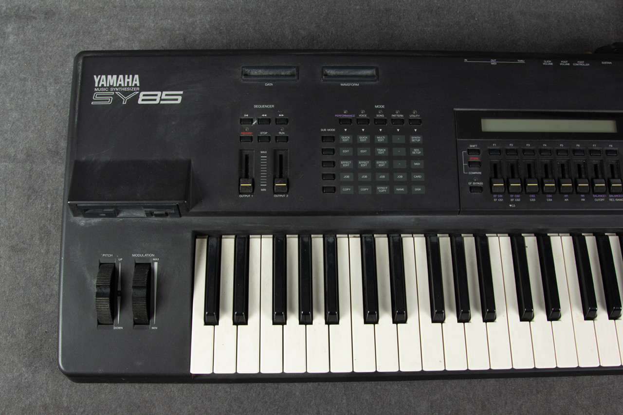 Yamaha SY85 Synthesizer Music | Keyboard SY-85 YAMAHA〉 Black 61