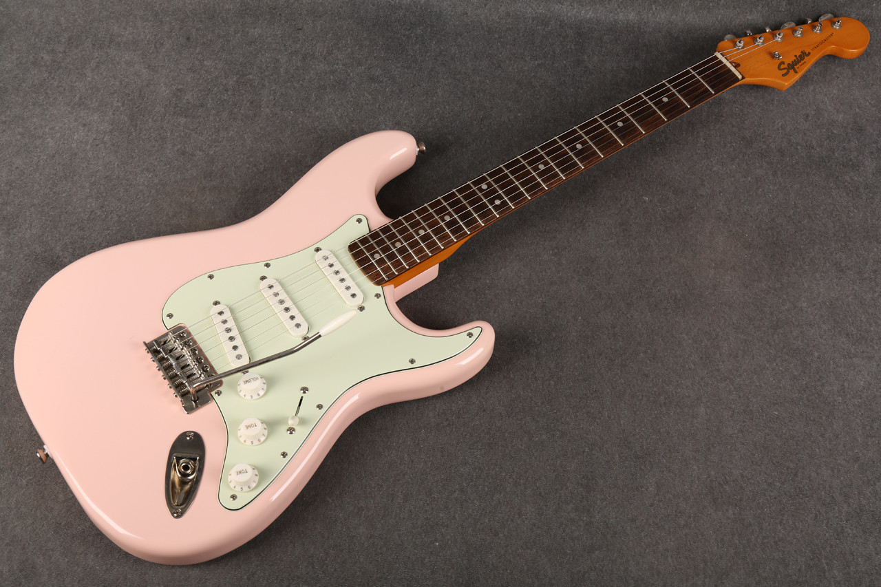 Squier FSR Classic Vibe 60s Stratocaster Shell Pink 2nd Hand