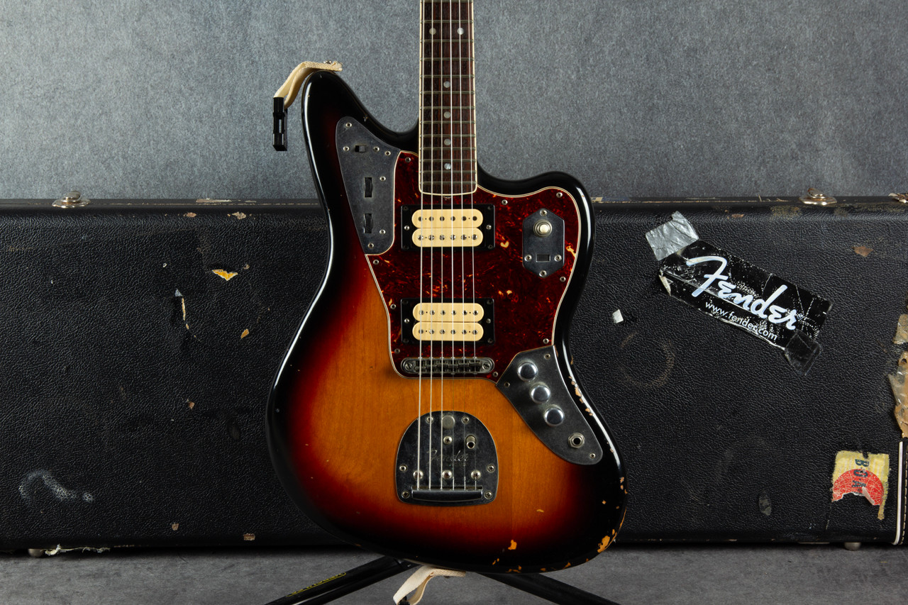 Fender Kurt Cobain Road Worn Jaguar 3 Tone Sunburst 2nd Hand