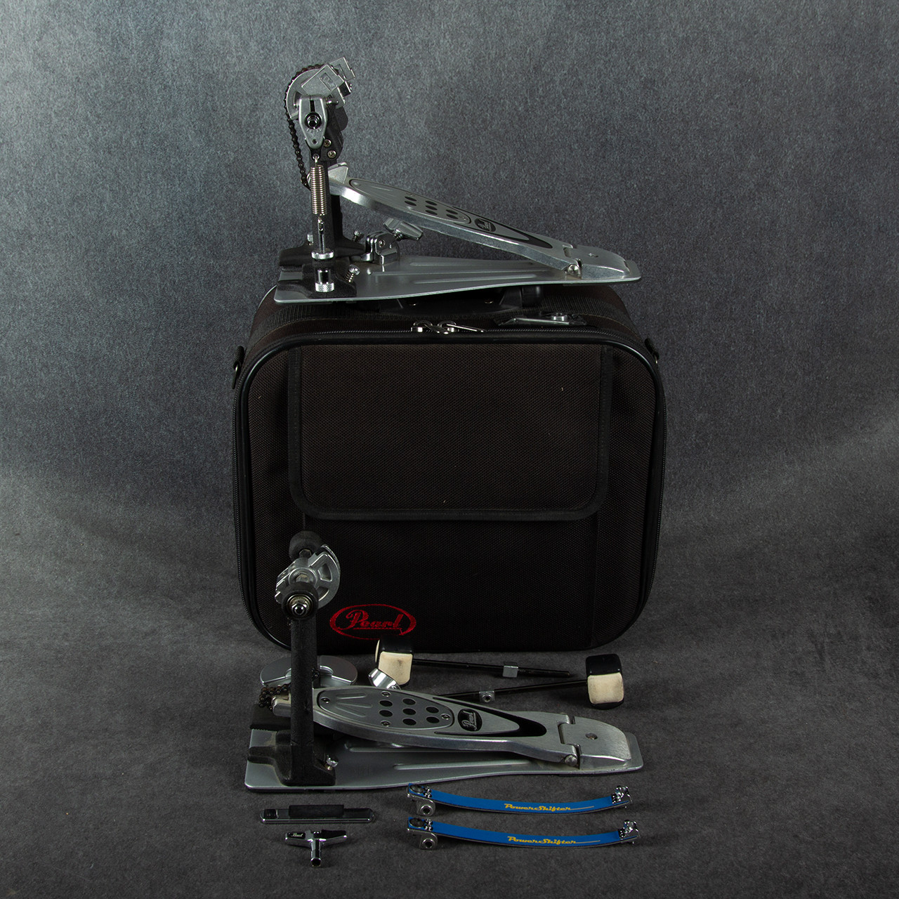 専用ケース付き　Pearl ツインペダルPー1002エリミネーター 専用ケース付き PearlシングルチェーンツインペダルPー1002