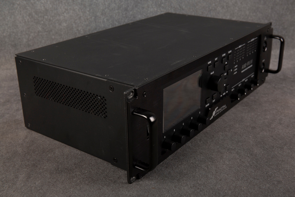 Fractal Audio Axe-FX III mk1 FX Processor FC-12 Foot Controller