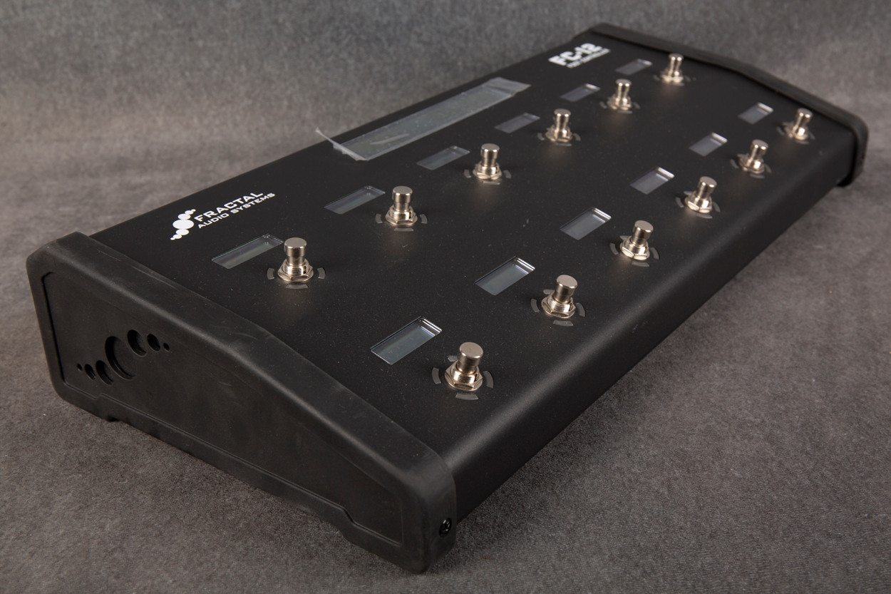 Fractal Audio Axe-FX III mk1 FX Processor FC-12 Foot Controller