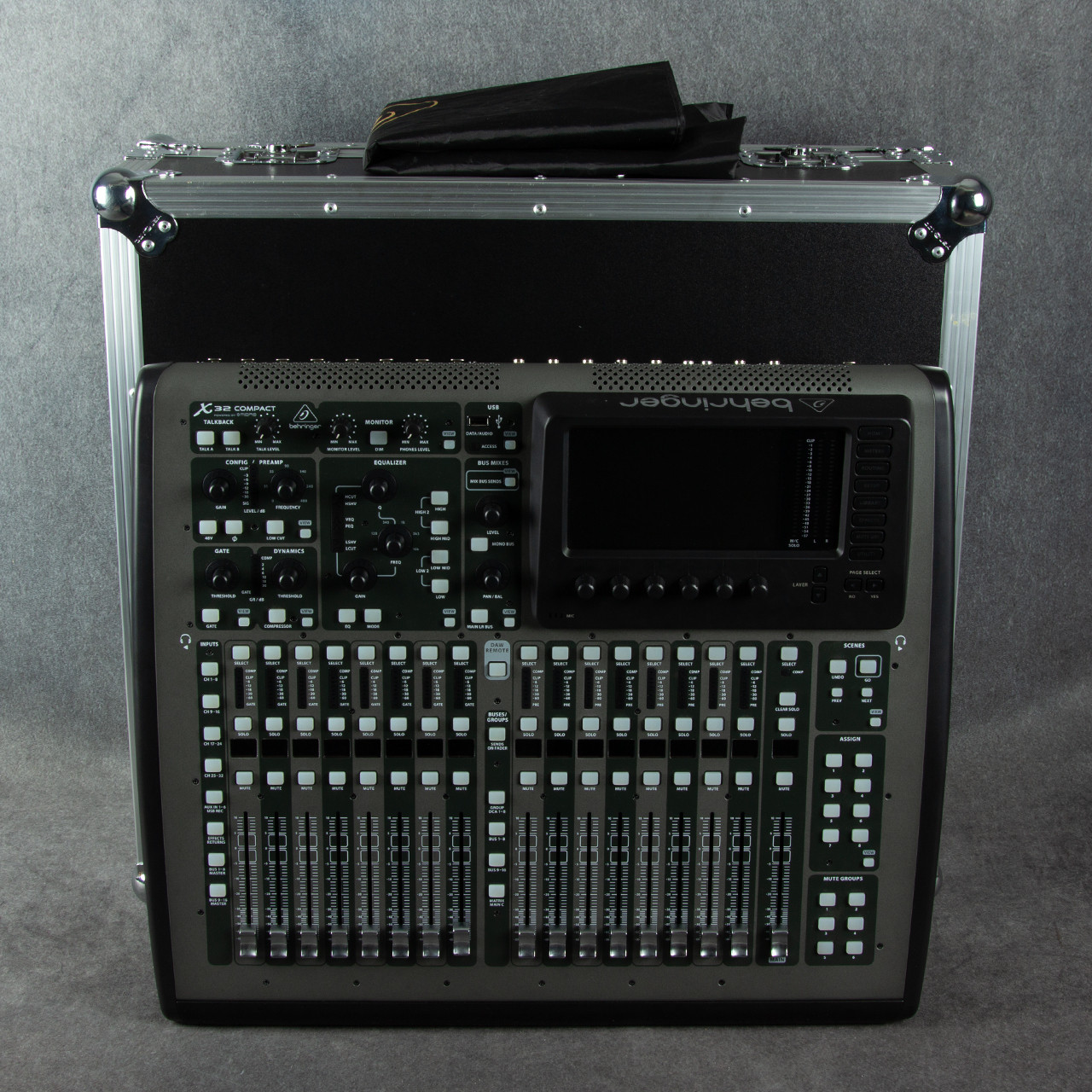 Behringer X32 Mixer Cover 2nd Hand | Rich Tone Music