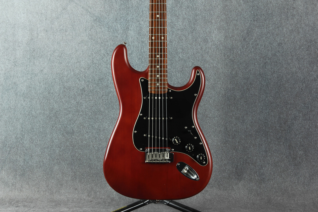 Squier Standard Series Stratocaster Red 2nd Hand | Rich Tone