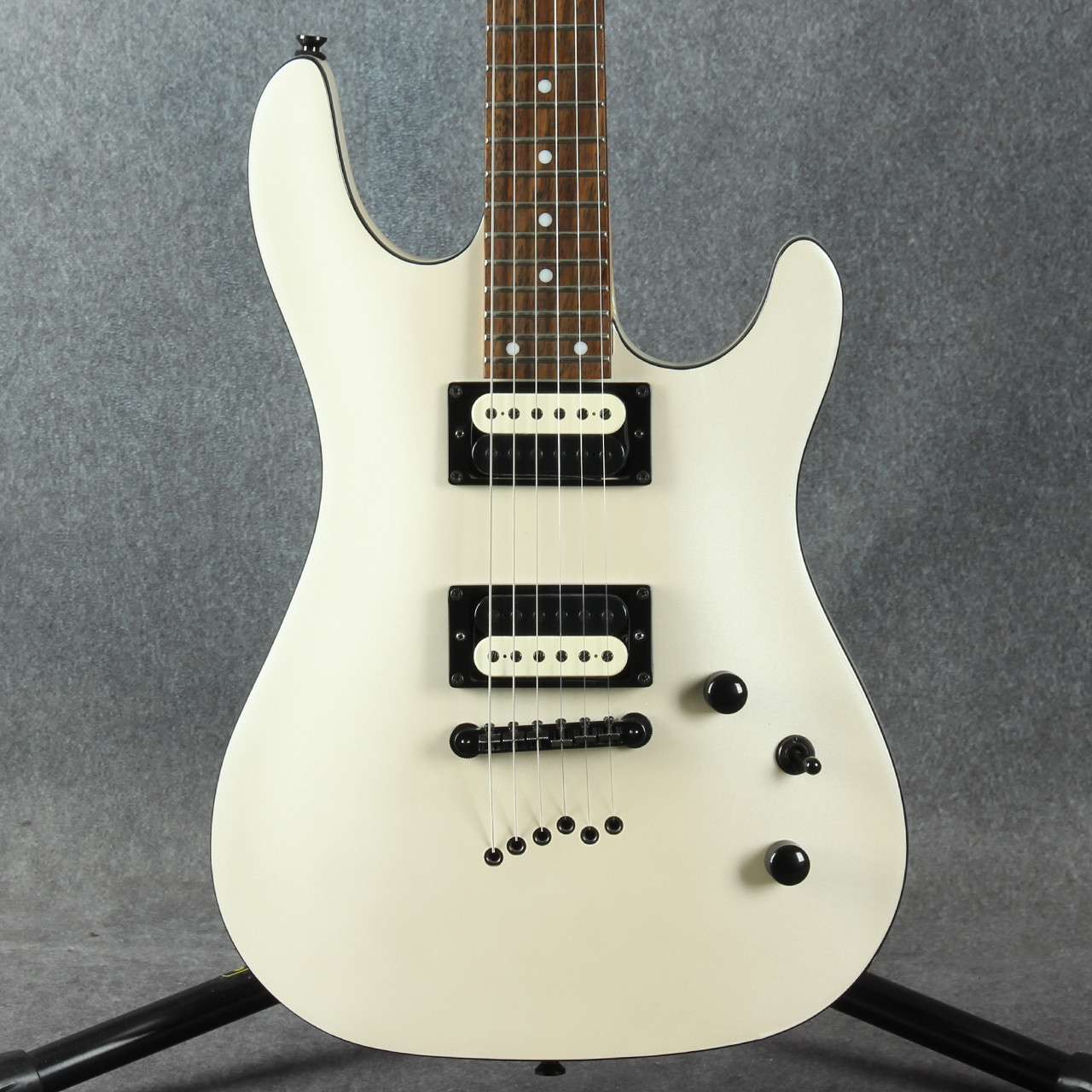 Cort KX5 White Pearl 2nd Hand | Rich Tone Music