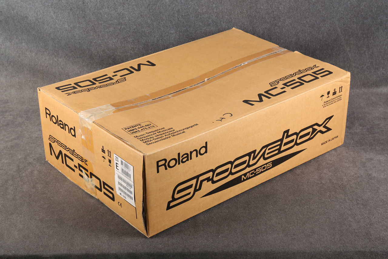 Roland MC-505 Groovebox 2nd Hand | Rich Tone Music