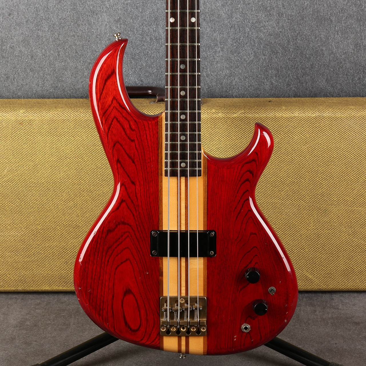 Aria Pro II SB-700 Cherry 2nd Hand | Rich Tone Music