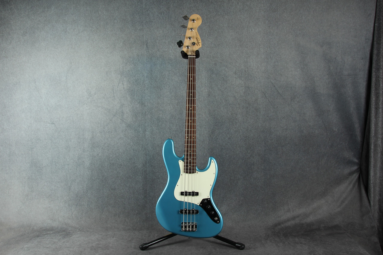 Squier Affinity Jazz Bass Lake Placid Blue 2nd Hand | Rich Tone Music