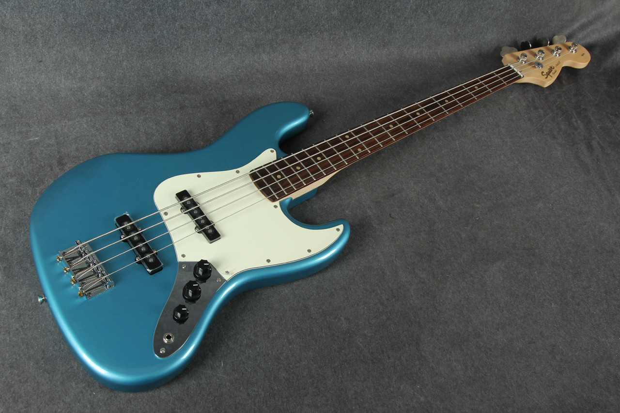 Squier Affinity Jazz Bass Lake Placid Blue 2nd Hand | Rich Tone Music