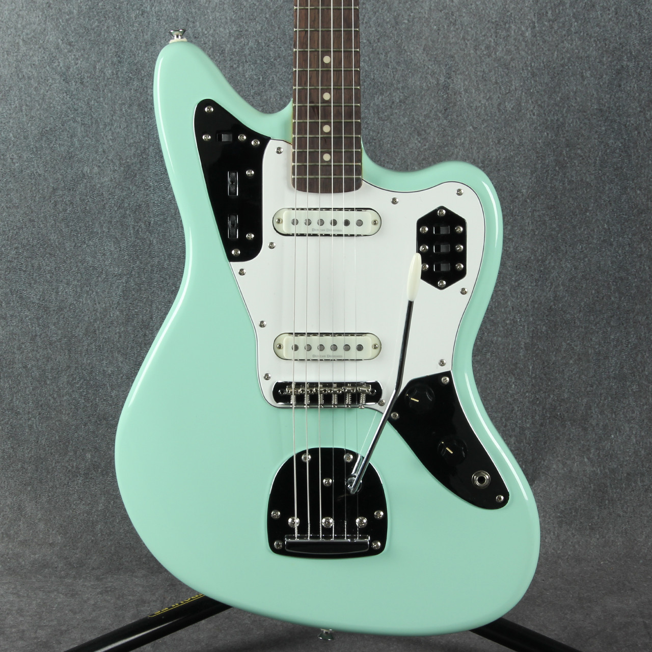 Squier Vintage Modified Jaguar Surf Green 2nd Hand | Rich Tone Music