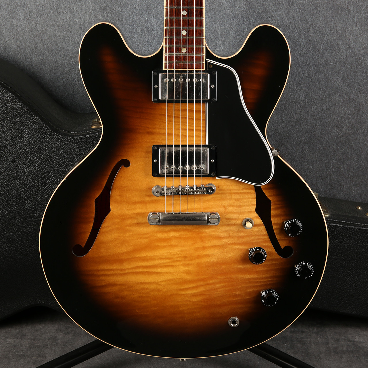 Gibson ES-335 Dot 2005 Figured Vintage Sunburst 2nd Hand | Rich