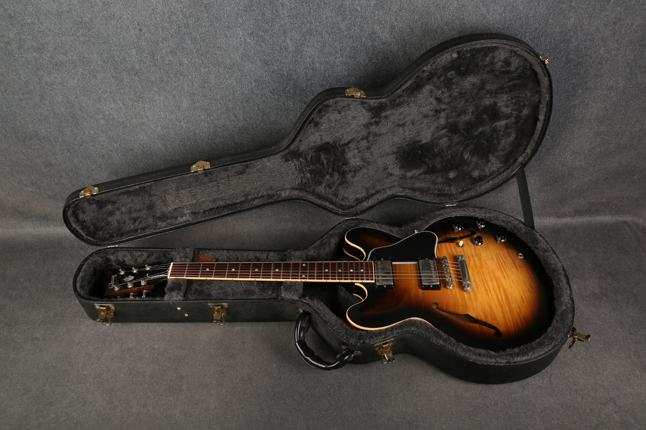 Gibson ES-335 Dot 2005 Figured Vintage Sunburst 2nd Hand | Rich