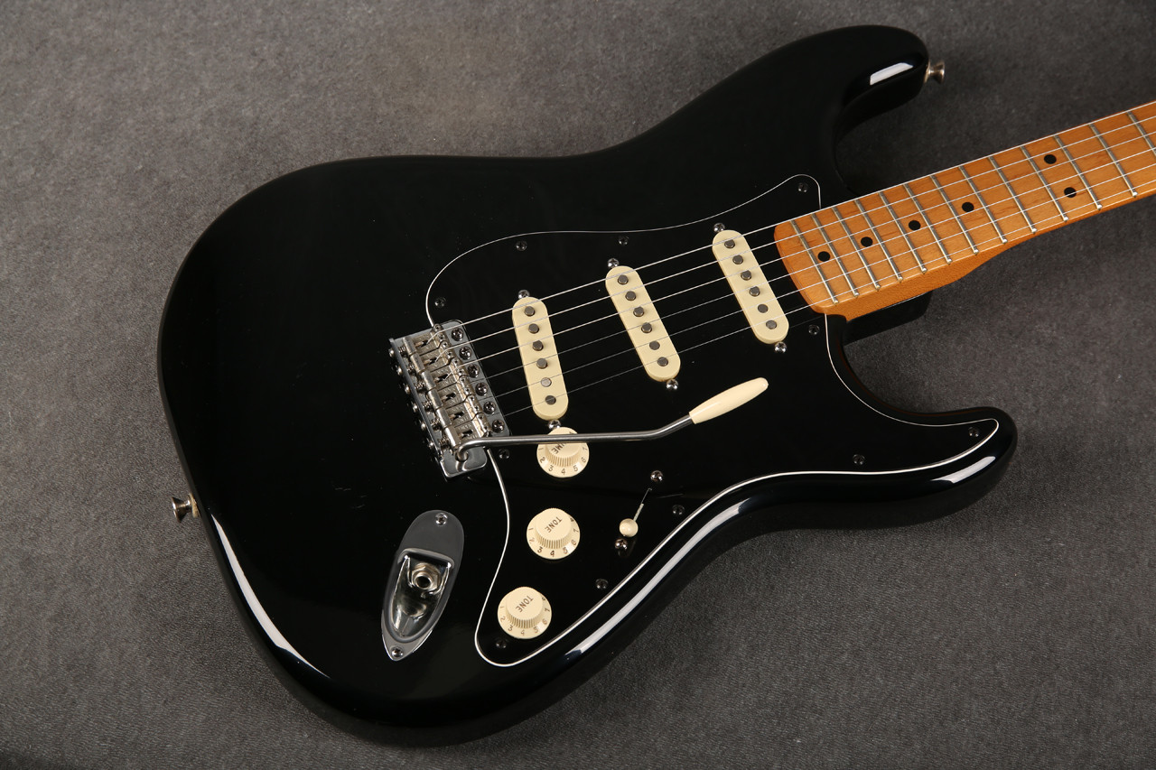 Fender FSR Reverse 60s Special Stratocaster Black 2nd Hand | Rich