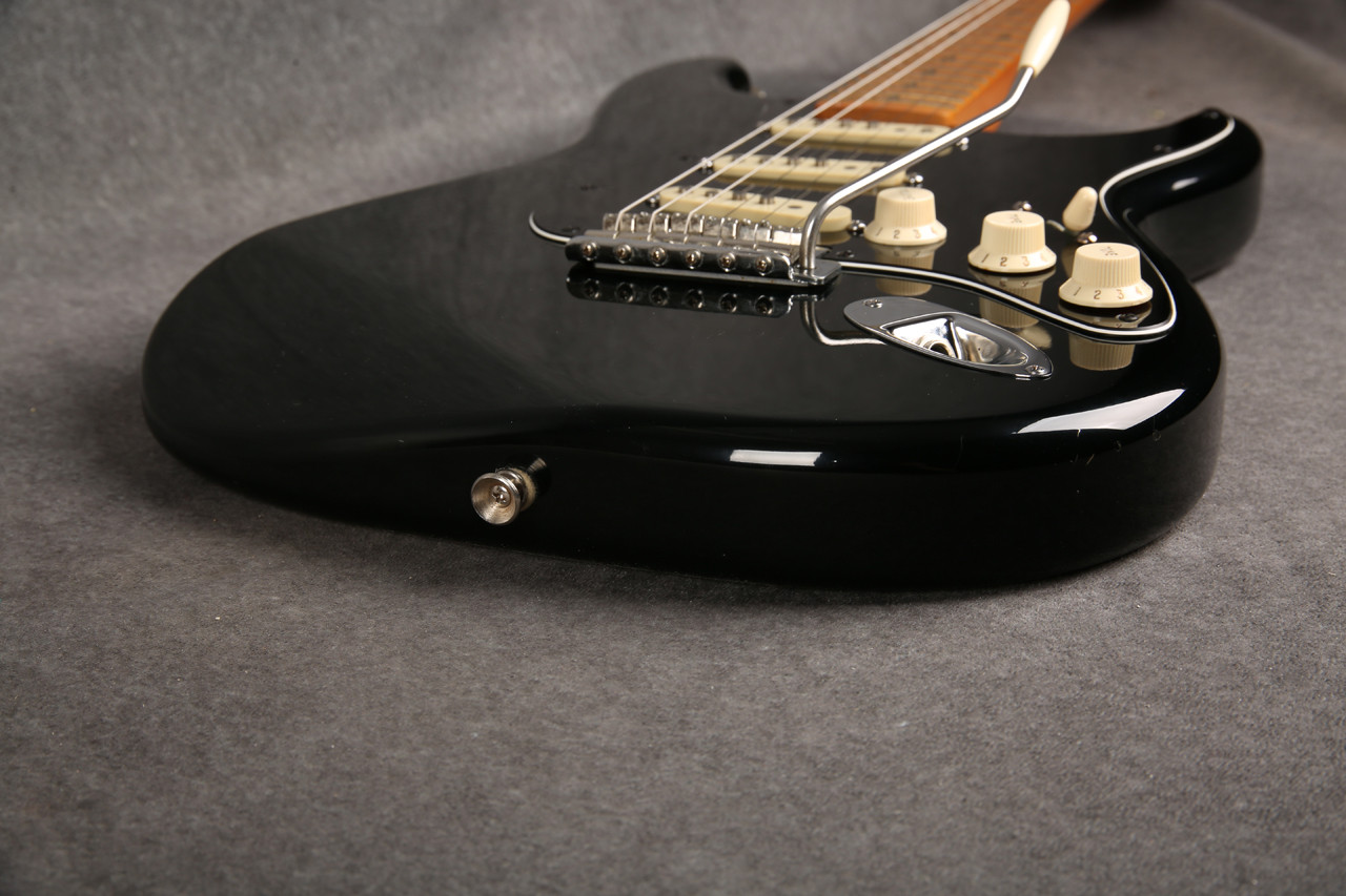 Fender FSR Reverse 60s Special Stratocaster Black 2nd Hand | Rich