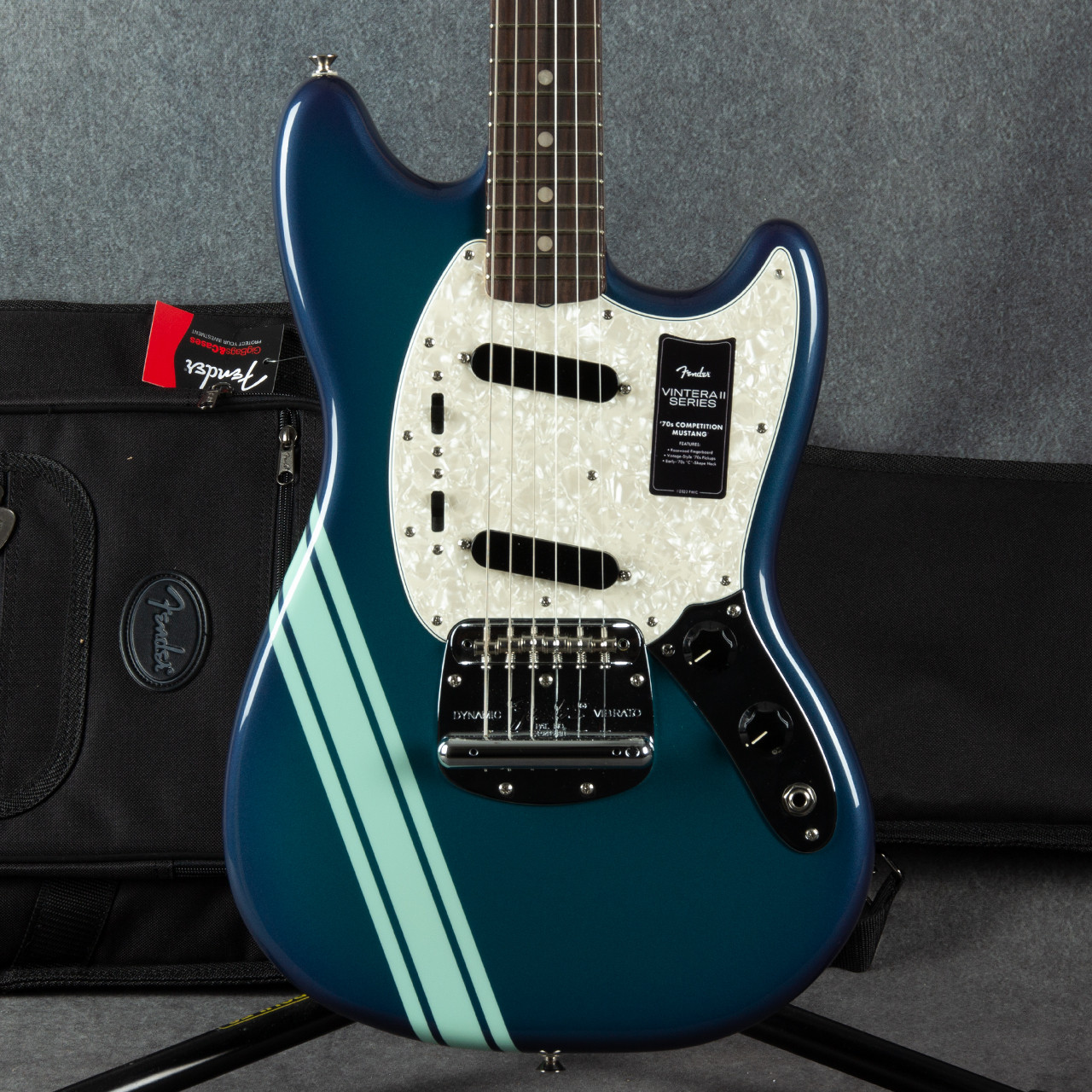 Fender Vintera II 70s Mustang Competition Burgundy Ex Demo | Rich