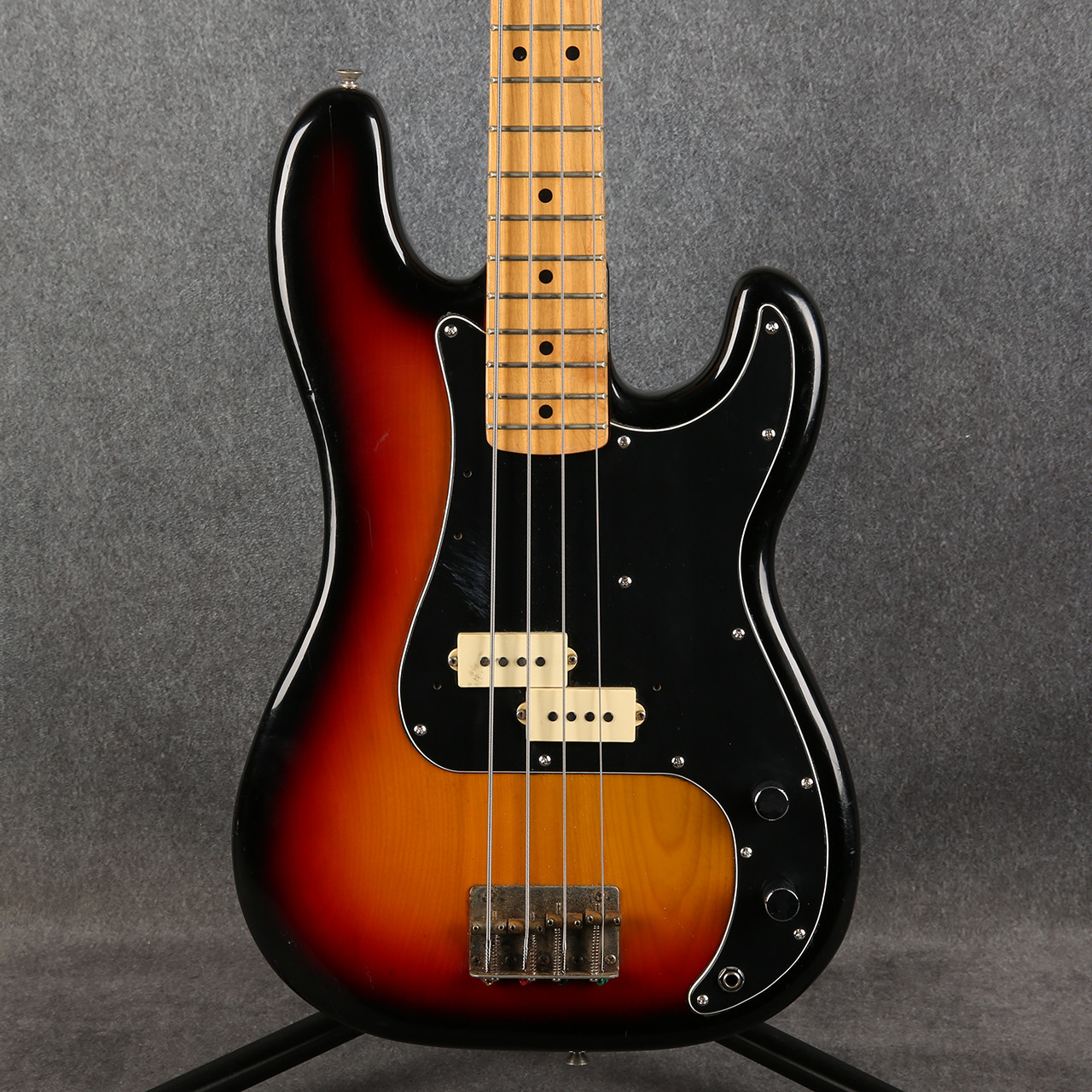 Fernandes FPB-60 Bass 1980 3 Tone Sunburst 2nd Hand | Rich Tone Music