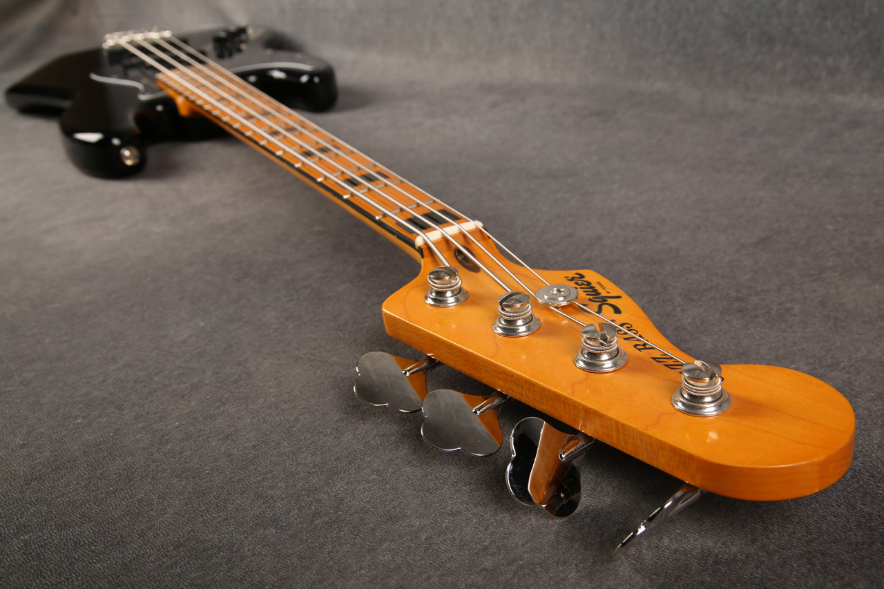 Squier Classic Vibe 70s Jazz Bass Left Handed Black 2nd Hand