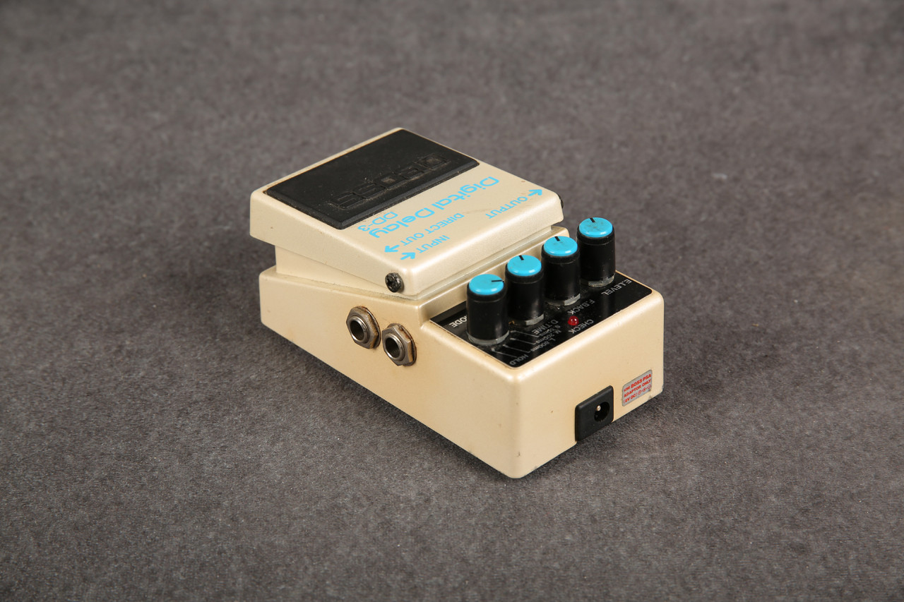 Boss DD-3 Digital Delay Made in Japan 2nd Hand | Rich Tone Music