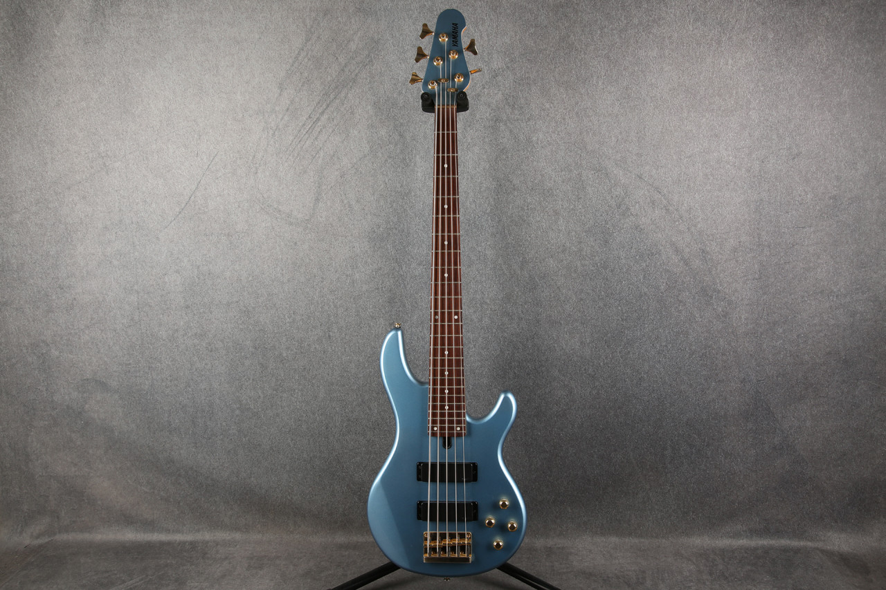Yamaha BBG5S 5 String Bass Metallic Blue 2nd Hand | Rich Tone Music