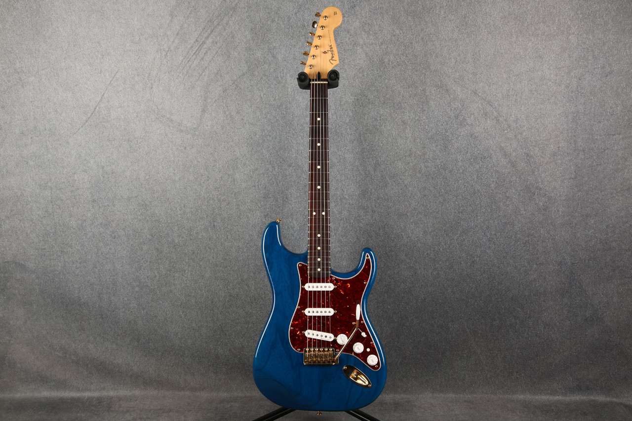 Fender Deluxe Players Strat, Sapphire Blue Transparent, NEW (中古