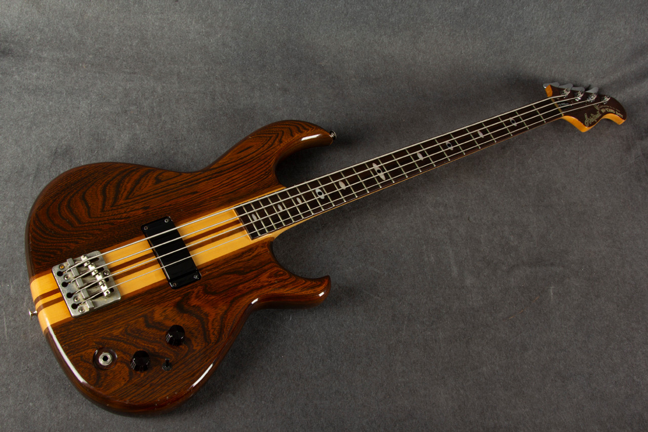 ベース Aria Pro II RSB Medium/ Fender Wood Case Aria Pro II RSB-600 Walnut 2nd Hand | Rich Tone Music