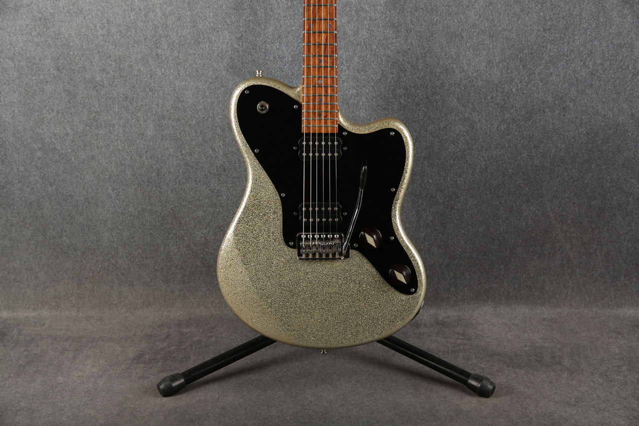 FERNANDESギター Fernandes ULTRAMAN ZO 0 Guitar For Sale TCGAKKI