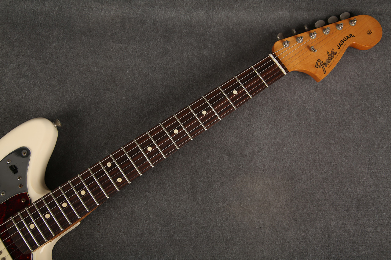 Fender Mexico製 Classic Player Jaguar '12 Fender Classic Player