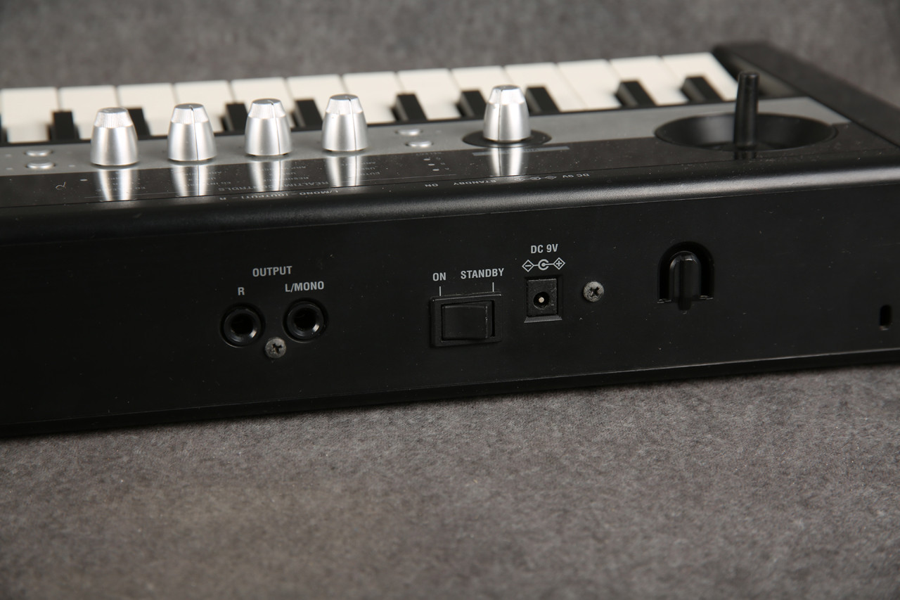 ★KORG microSTATION MUSIC WORKSTATION★コルグ ミュージック・ワークステーション★ Korg microSTATION | Sweetwater