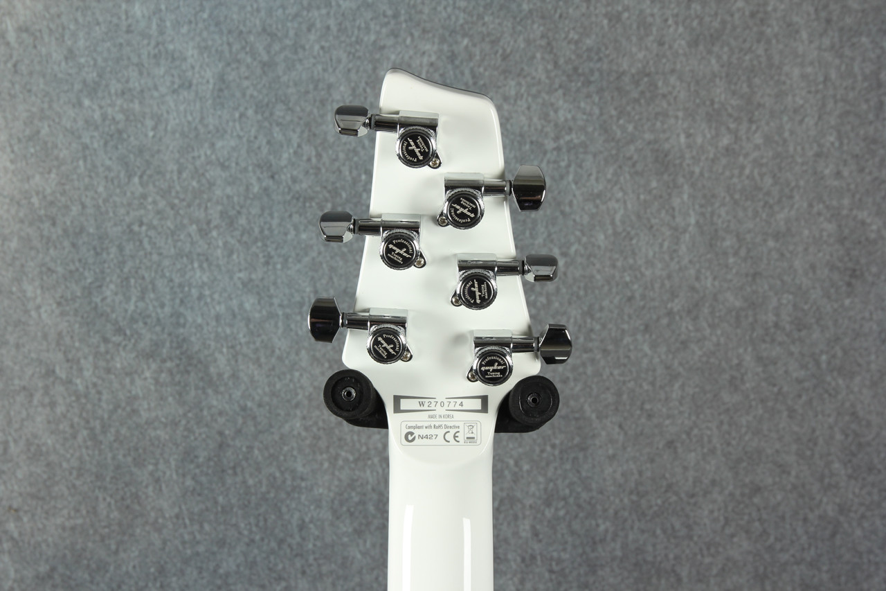 Ibanez SZ320 White 2nd Hand | Rich Tone Music