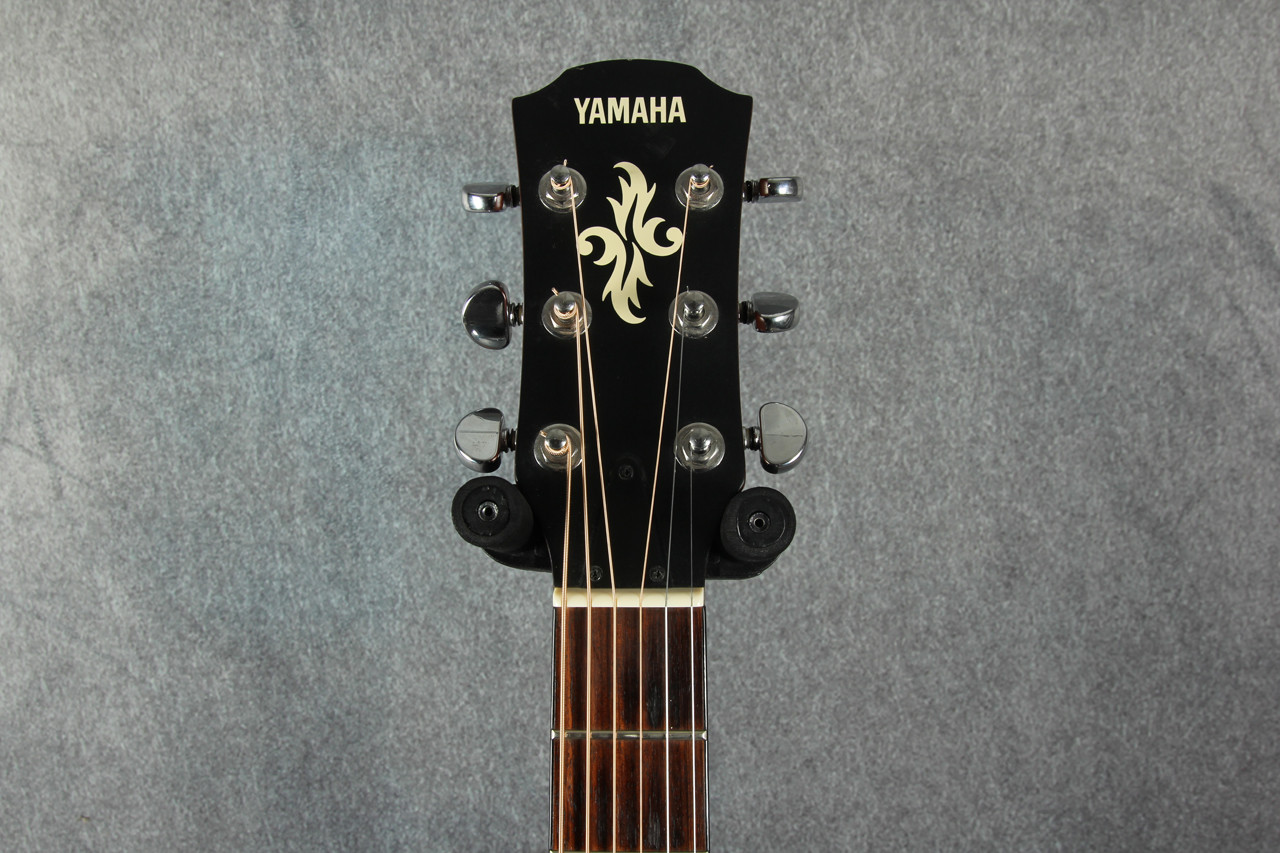 Yamaha APX-4A Electro-Acoustic Cherry Burst 2nd Hand | Rich Tone Music