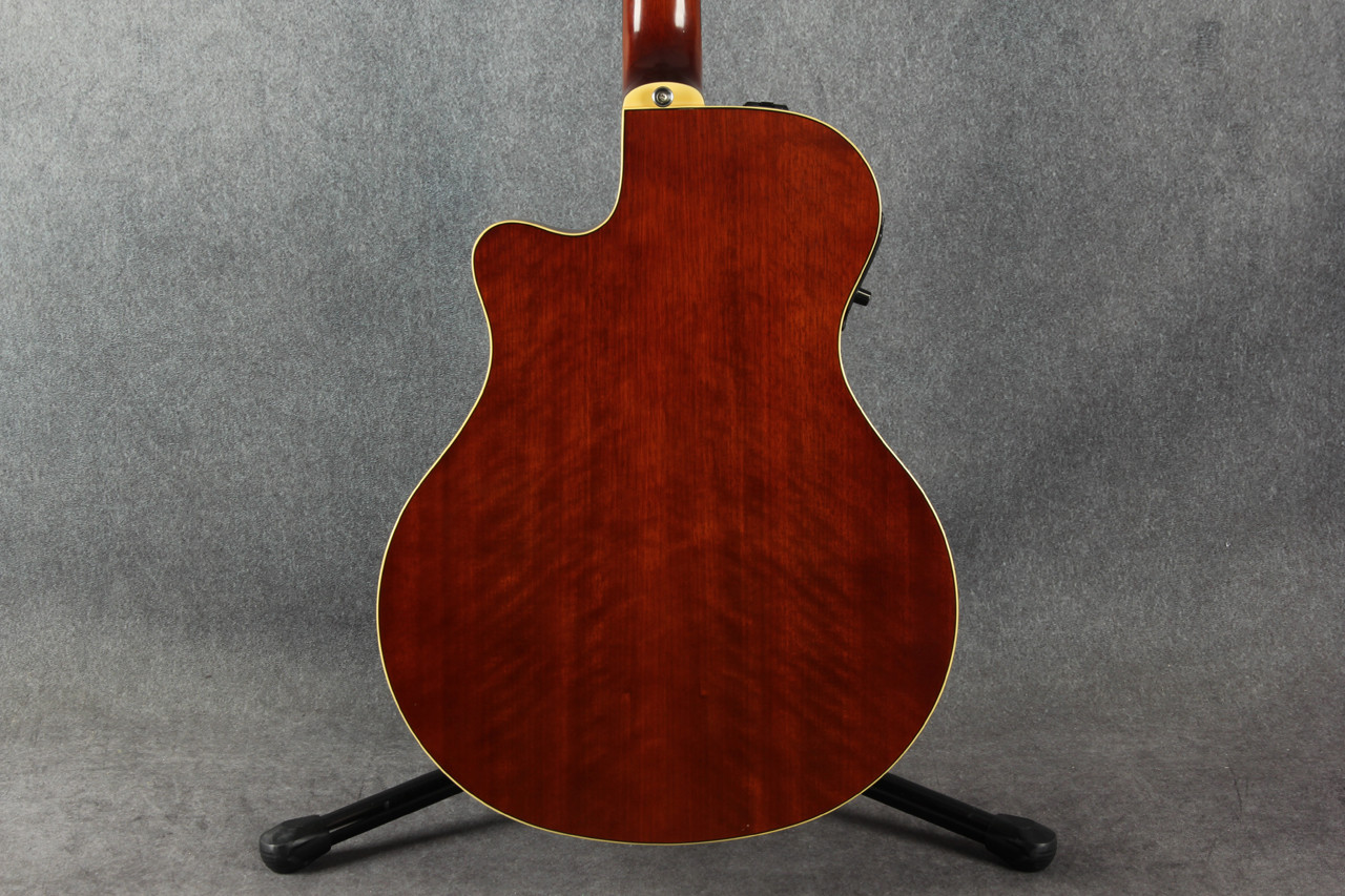 Yamaha APX-4A Electro-Acoustic Cherry Burst 2nd Hand | Rich Tone Music