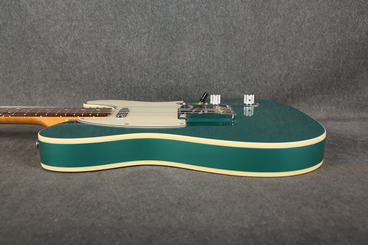 Fender American Vintage 62 Telecaster Custom Ocean Turquoise 2nd