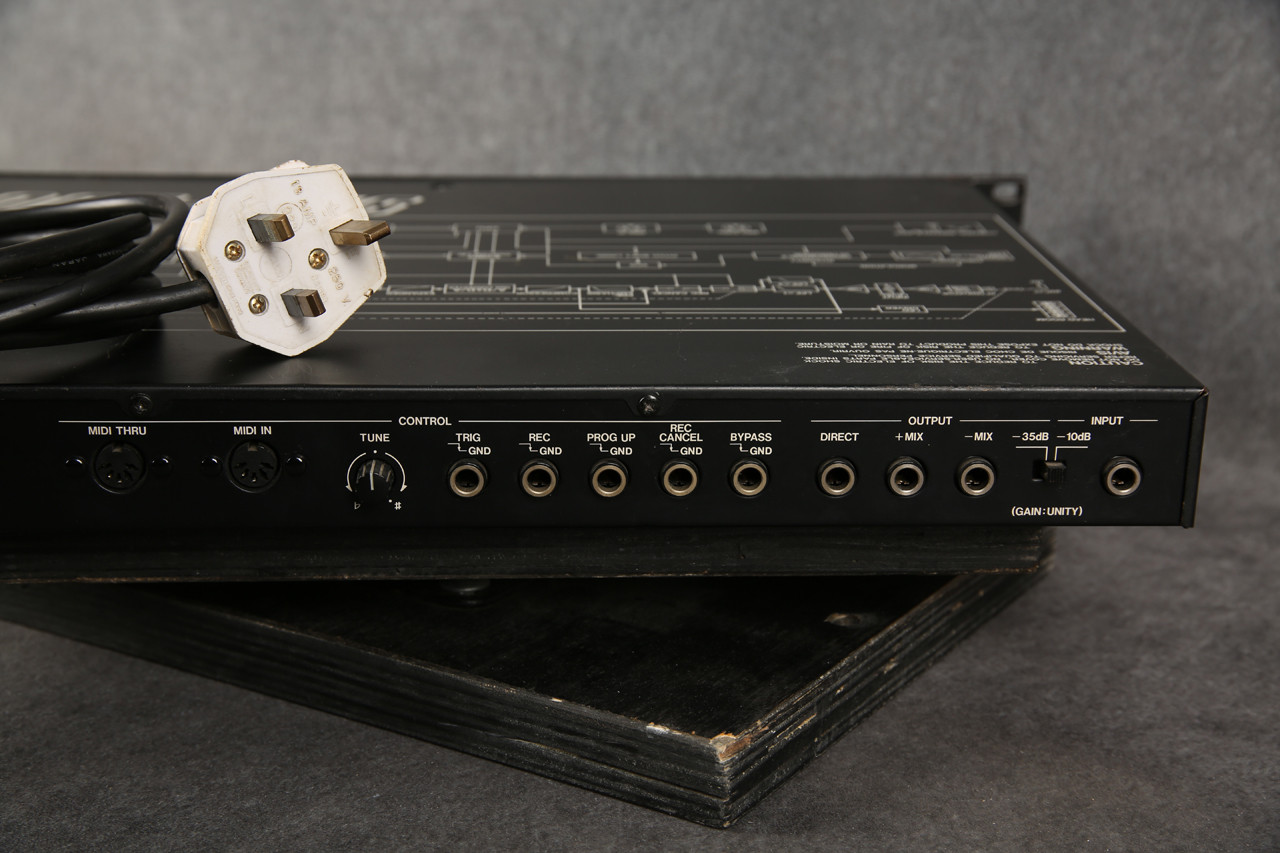 Korg SDD-2000 Sampling Digital Delay Rack Unit 2nd Hand | Rich