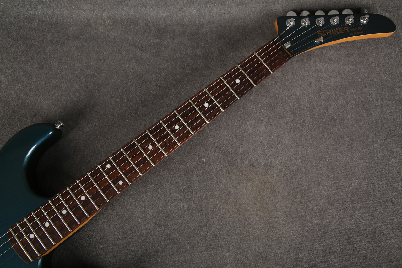 Striker By Kramer 100ST Midnight Blue 2nd Hand | Rich Tone Music