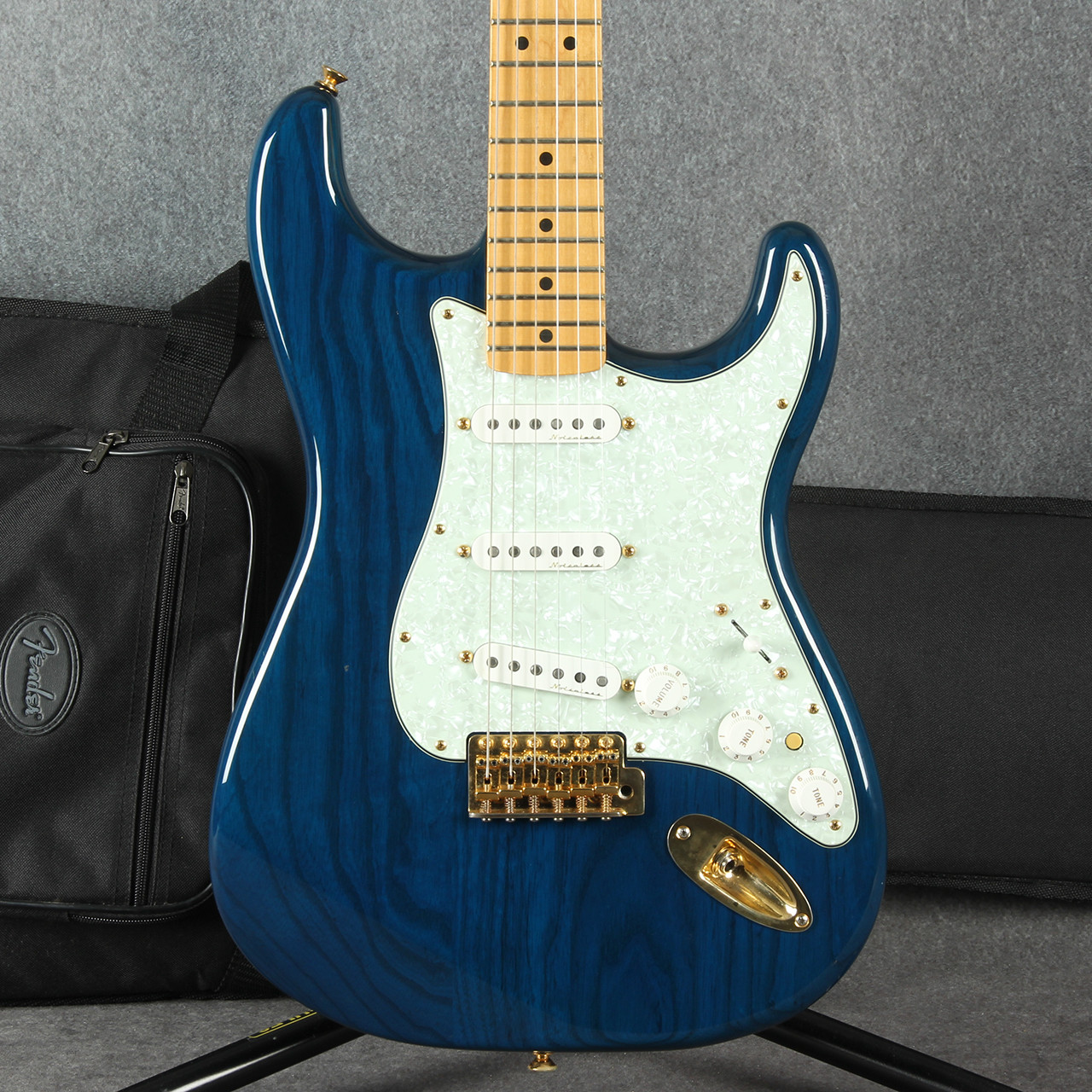 Fender Deluxe Player Stratocaster Sapphire Blue Transparent 2nd