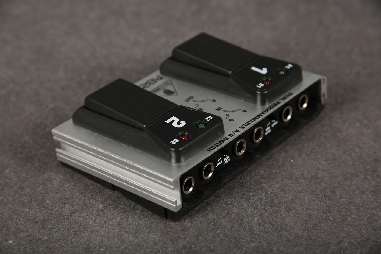 Behringer AB200 Ultra-Flexible Dual Programmable Footswitch 2nd