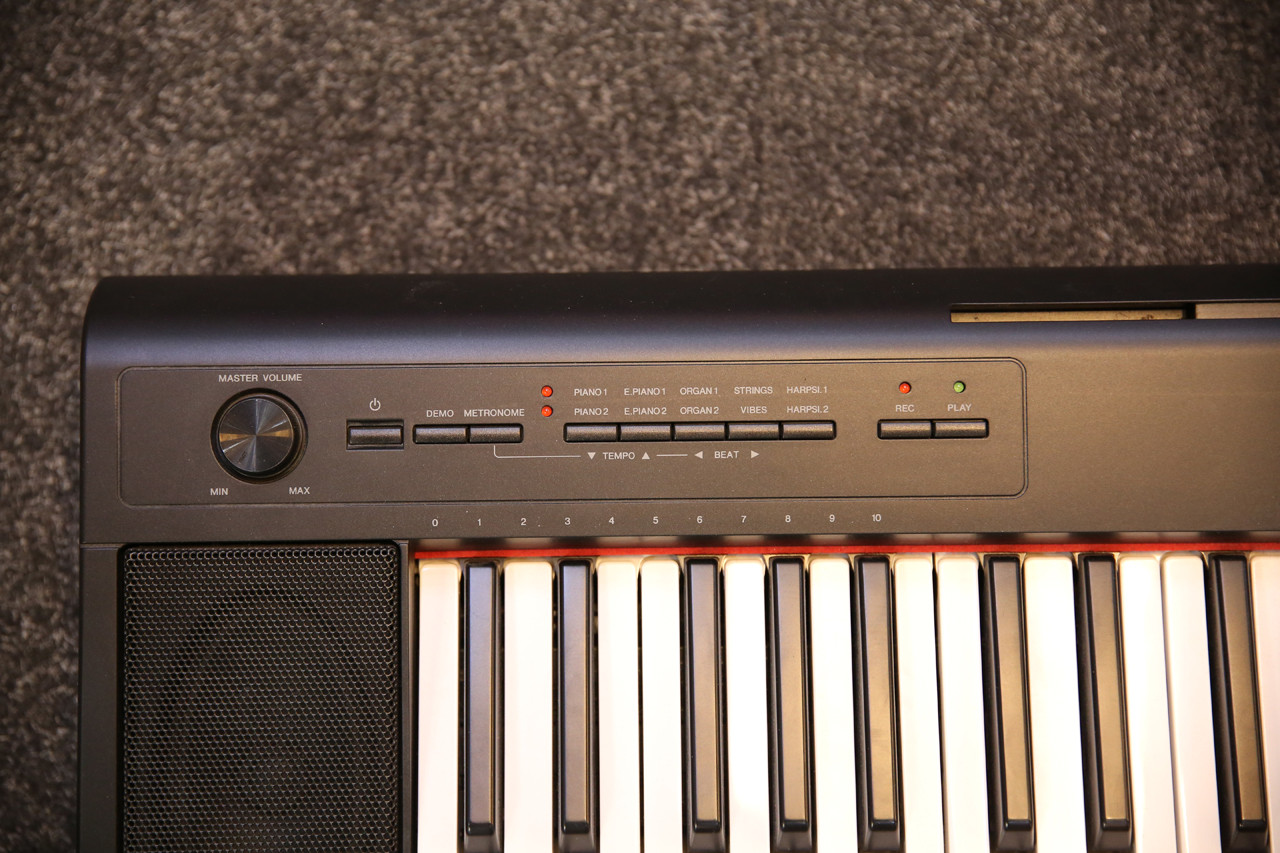 Yamaha Piaggero NP-12 61-Key Portable Piano 2nd Hand | Rich Tone Music